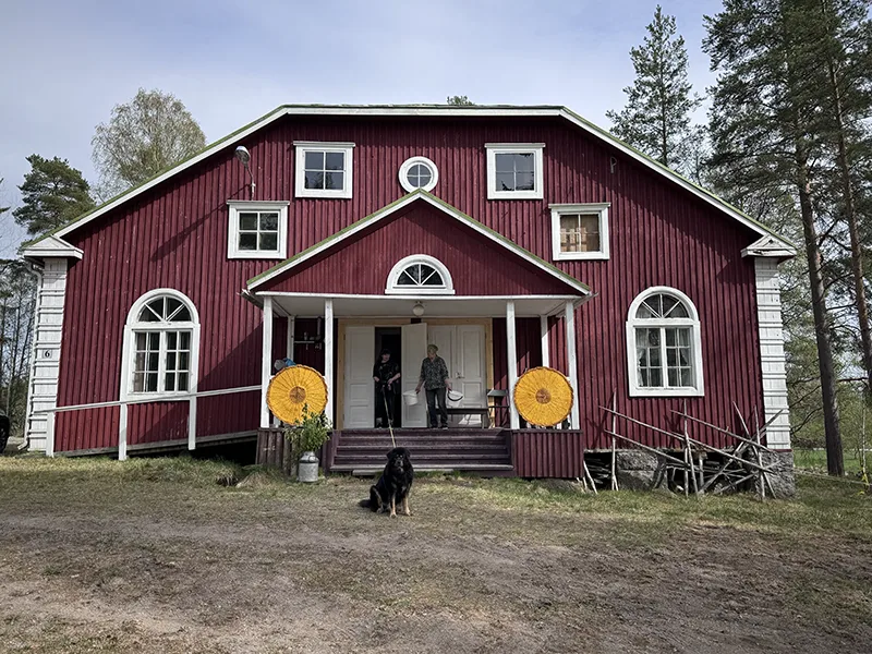 Maamiesseurantalo — Suovanlahti
